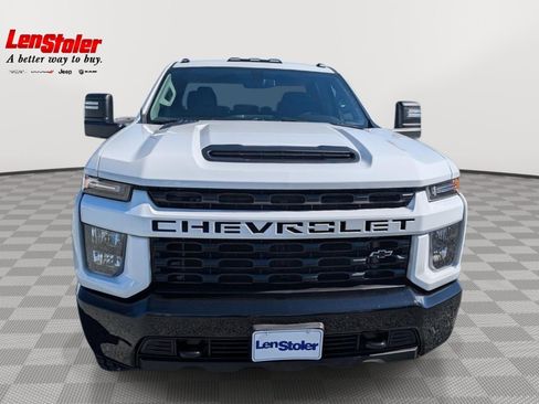 Used 2023 Chevrolet Silverado 2500 Custom w/ Custom Convenience Package AWD/4WD image 8