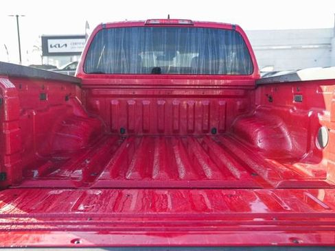 Used 2024 Nissan Frontier S w/ Technology Package image 26