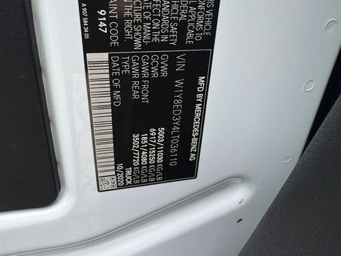 Used 2020 Mercedes-Benz Sprinter 3500 w/ Driver Convenience Package image 18