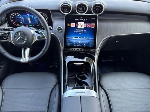 New 2026 Mercedes-Benz GLC 350e 4MATIC image 11