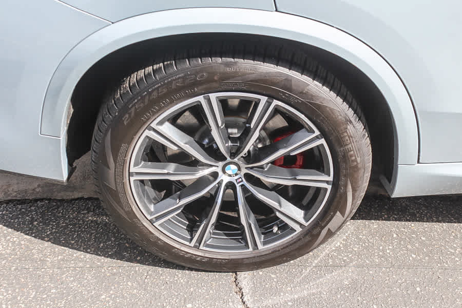 Used 2026 BMW X5 xDrive50e w/ M Sport Package AWD/4WD image 14