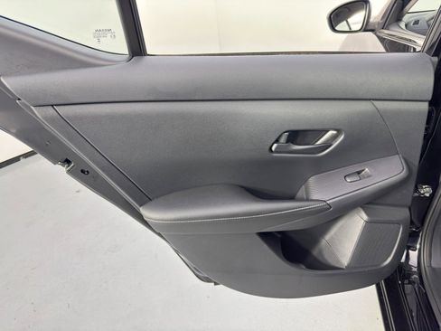 Used 2024 Nissan Sentra SV image 36