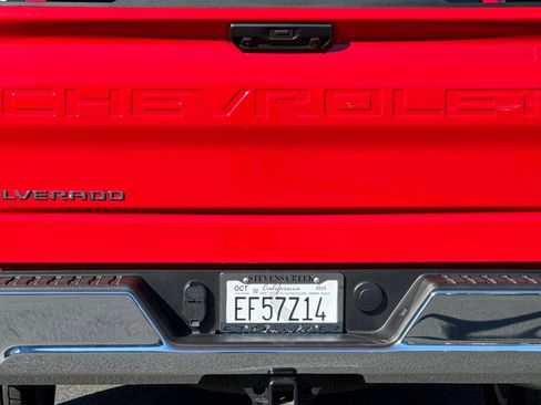 Used 2025 Chevrolet Silverado 1500 LT image 45