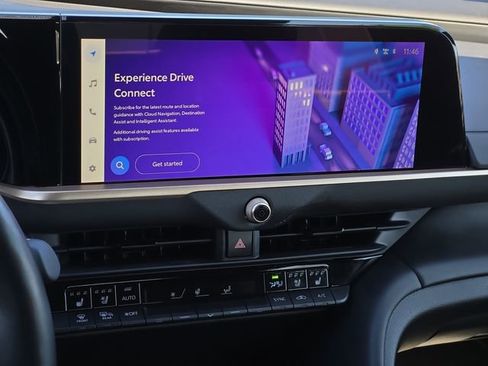 Used 2024 Toyota Crown Limited w/ Advanced Technology Package image 19