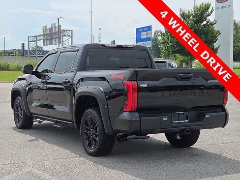 Used 2024 Toyota Tundra SR5 w/ SR5 Convenience Package AWD/4WD image 4