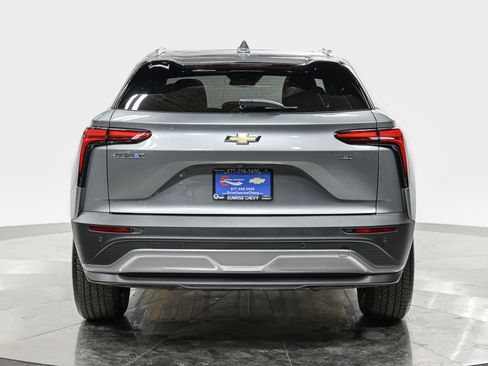 Used 2024 Chevrolet Blazer EV LT AWD/4WD image 5