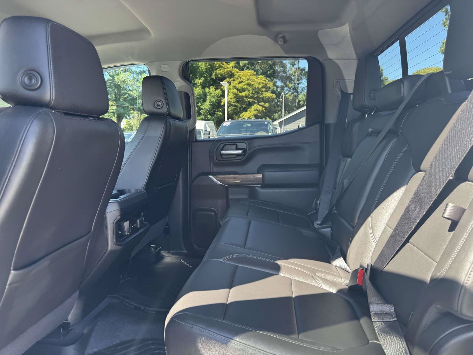 Used 2020 Chevrolet Silverado 1500 RST AWD/4WD image 9