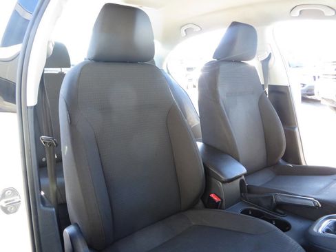 Used 2016 Volkswagen Jetta S image 28