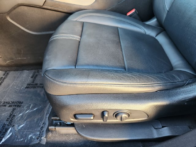 Used 2020 Chevrolet Blazer LT w/ LPO, Floor Liner Package FWD image 24