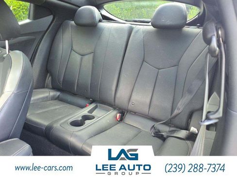 Used 2017 Hyundai Veloster Turbo w/ Tech Package 02 FWD image 3