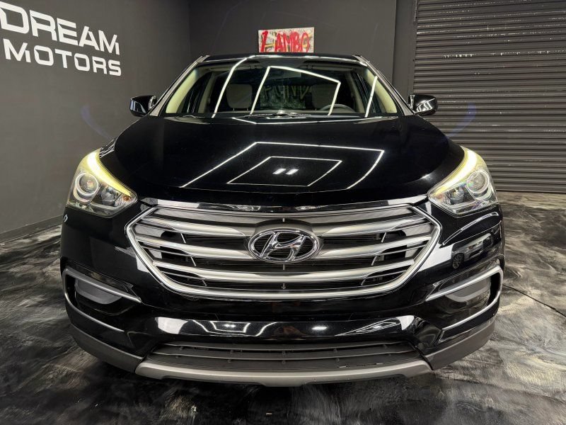 Used 2017 Hyundai Santa Fe Sport FWD image 2