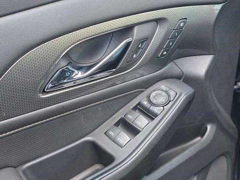 Certified 2023 Chevrolet Traverse Premier w/ Redline Edition image 12