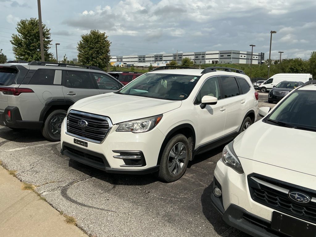 Used 2019 Subaru Ascent Premium AWD/4WD image 1