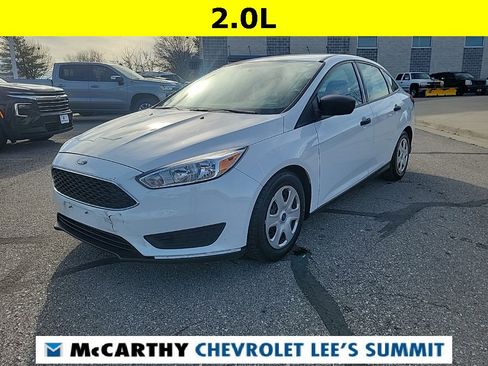 Used 2015 Ford Focus S image 3