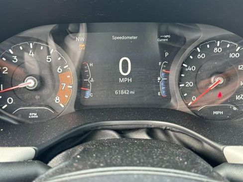 Used 2023 Jeep Compass Limited image 20