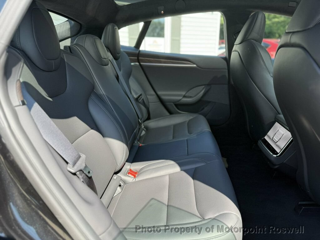 Used 2026 Tesla Model S AWD/4WD image 18