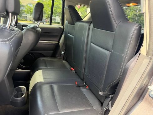 Used 2016 Jeep Compass High Altitude AWD/4WD image 25