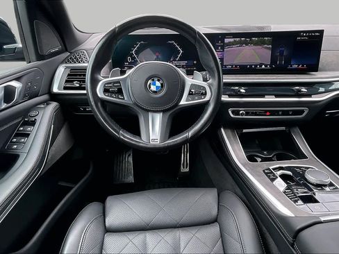 Certified 2025 BMW X5 xDrive40i w/ M Sport Package AWD/4WD image 5