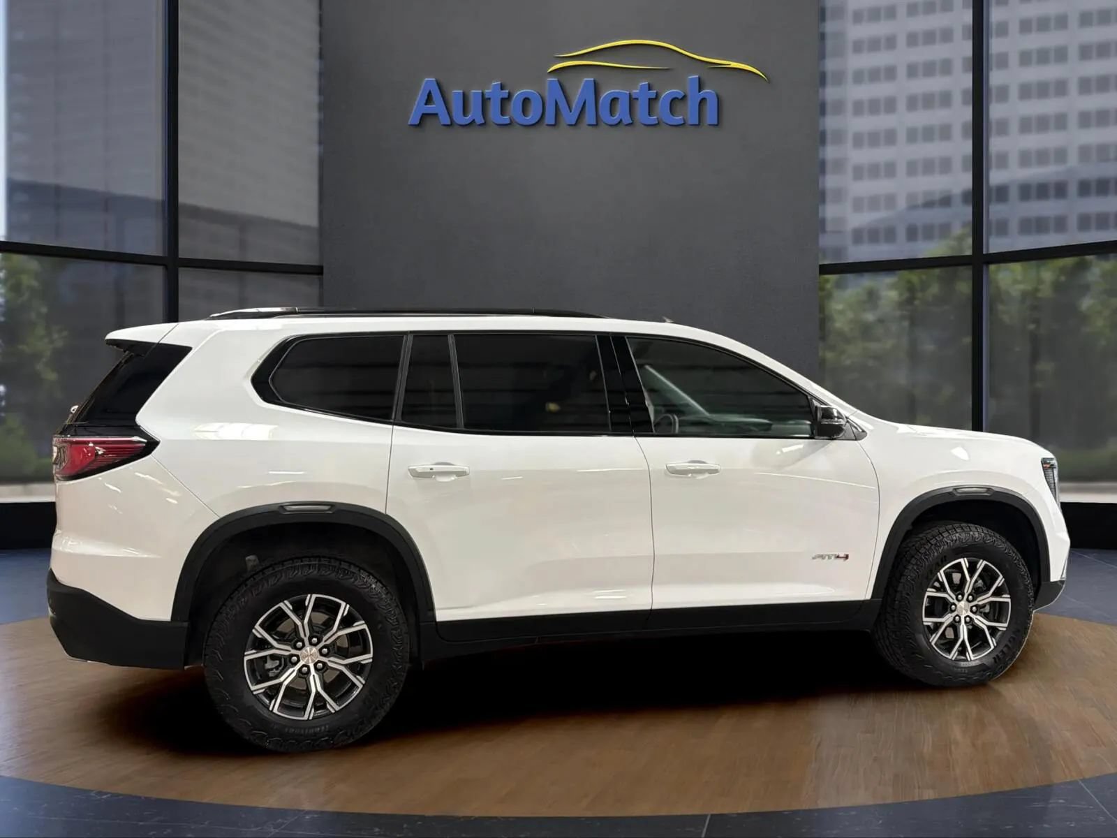 Used 2026 GMC Acadia AT4 w/ LPO, Floor Liner Package AWD/4WD image 12