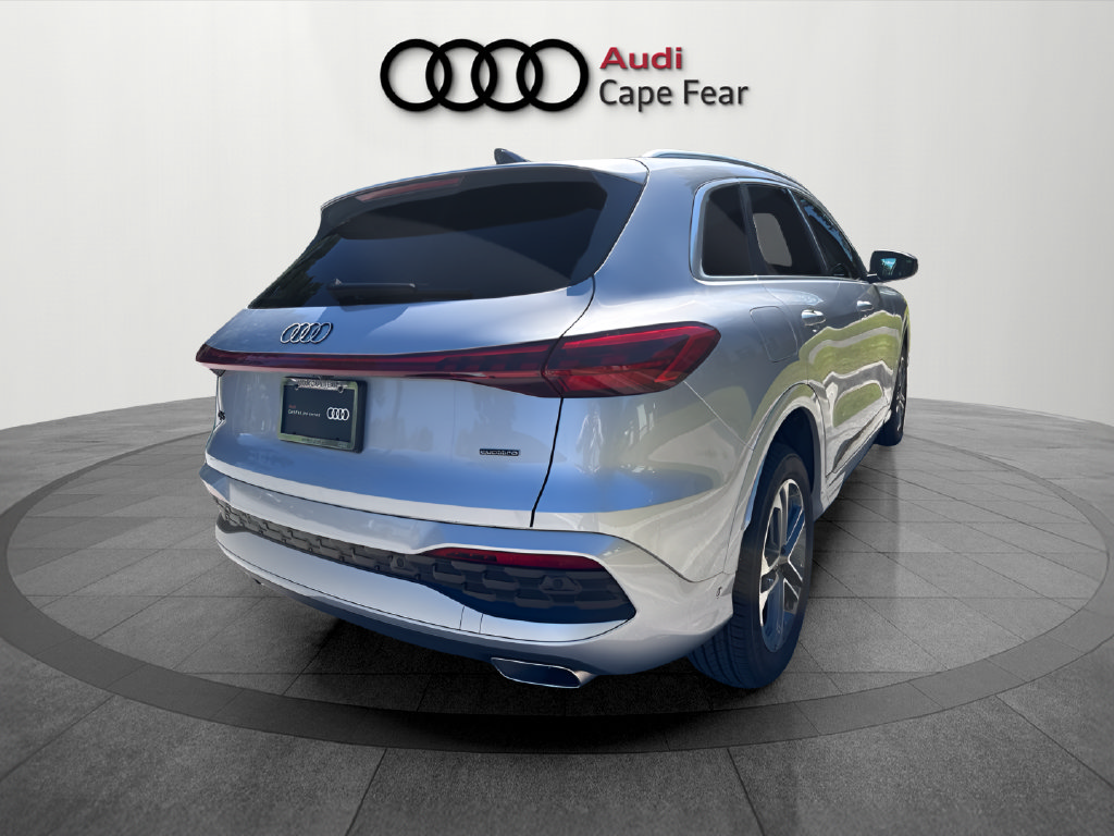 Used 2026 Audi Q5 Premium Plus w/ Premium Plus AWD/4WD image 7