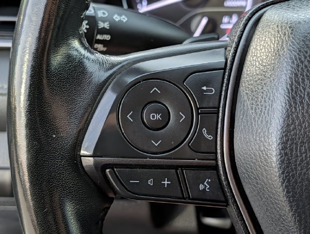 Used 2023 Toyota Camry SE FWD image 18