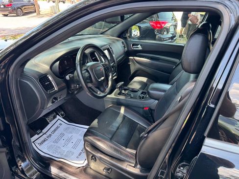 Used 2018 Dodge Durango R/T w/ Blacktop Package AWD/4WD image 9