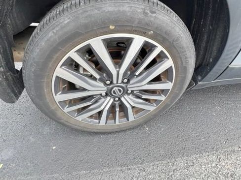 Used 2021 Nissan Kicks SV FWD image 10