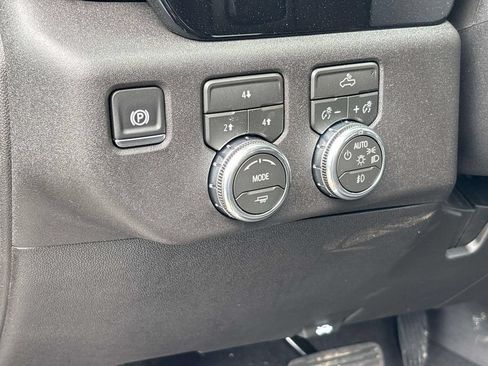 New 2026 GMC Sierra 2500 SLE w/ SLE Convenience Package AWD/4WD image 7