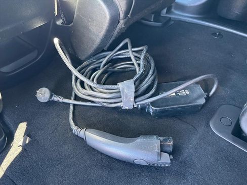 Used 2020 Chrysler Pacifica Touring-L image 11