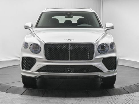 New 2025 Bentley Bentayga image 7
