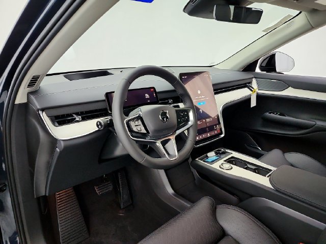 New 2026 Volvo EX90 Ultra AWD/4WD image 16