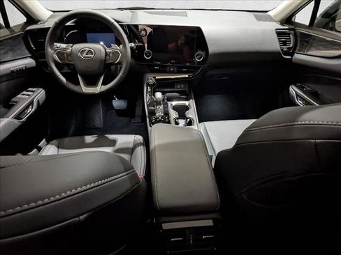 Used 2026 Lexus NX 350 AWD w/ Premium Package image 11