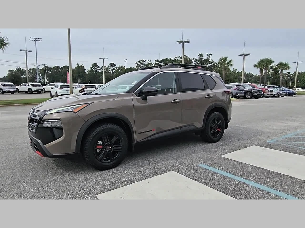 Used 2025 Nissan Rogue SV w/ Rock Creek Premium Package AWD/4WD image 25
