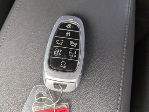 Used 2022 Hyundai Tucson Limited image 33