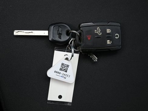 Used 2022 Chevrolet Silverado 2500 Custom w/ Custom Value Package image 26