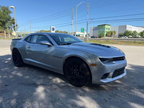Used 2015 Chevrolet Camaro SS image 3