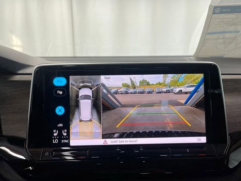 New 2026 Volkswagen Atlas SEL Premium R-Line image 18