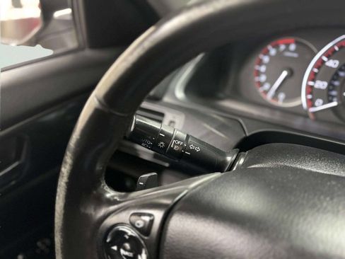 Used 2014 Honda Accord Sport image 29