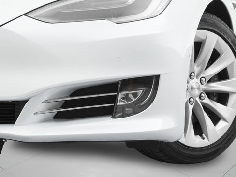 Used 2022 Tesla Model S AWD/4WD image 56