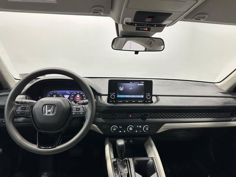Certified 2023 Honda Accord LX image 17