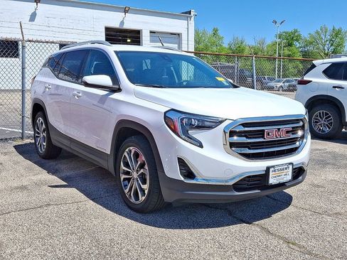 Certified 2021 GMC Terrain SLT AWD/4WD image 6