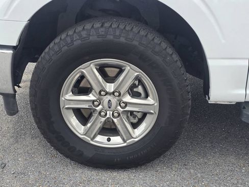 Used 2025 Ford F150 XLT w/ Equipment Group 301A Standard AWD/4WD image 9
