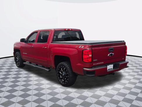 Used 2018 Chevrolet Silverado 1500 LT w/ All Star Edition AWD/4WD image 5