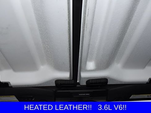 Used 2021 Jeep Wrangler Unlimited Rubicon w/ Dual Top Group AWD/4WD image 17