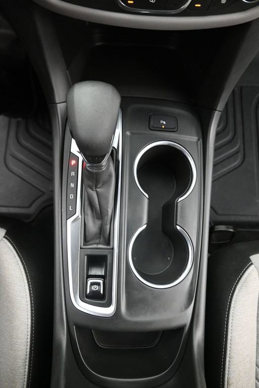 Used 2022 Chevrolet Equinox LT FWD image 25