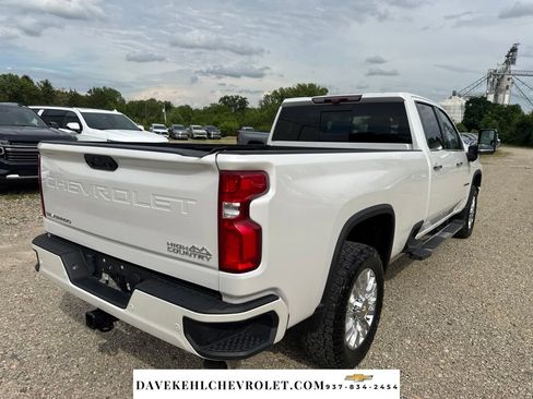 Used 2022 Chevrolet Silverado 3500 High Country w/ Z71 Off-Road Package AWD/4WD image 4