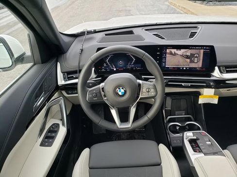 New 2026 BMW X1 xDrive28i w/ Technology Package image 16