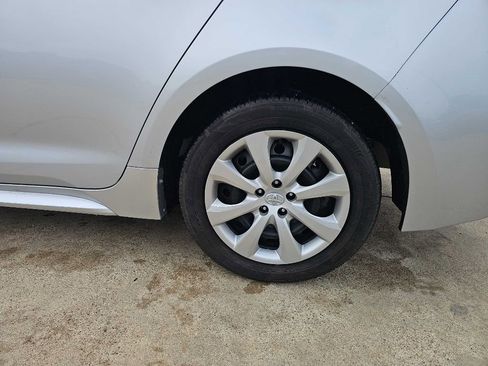 Used 2024 Toyota Corolla LE image 10