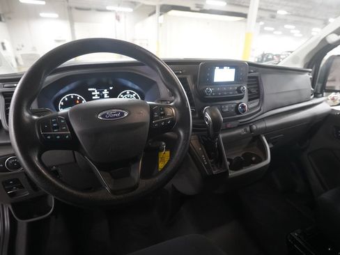 Used 2024 Ford Transit 250 Low Roof AWD w/ Exterior Upgrade Package image 6