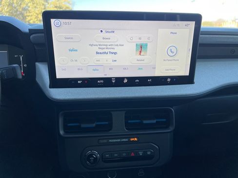 New 2026 Ford Maverick XLT image 19